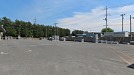 高崎工場内にある物流センター。ピーク時にはユニック車が多数集まり、製品を積み込んで関東一円へ配送。
